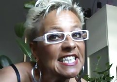 Frech geile pornofilme umrahmt ihre elastischen Priester