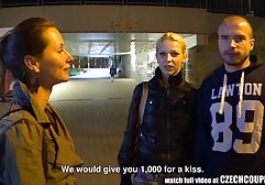 Brünette will vor der Webcam einen Orgasmus von russische sexfilme kostenlos ihrem Spielzeug bekommen