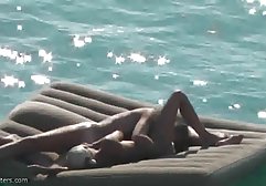 Der kostenlose pornos am strand Typ hat eine junge Brünette über ein Internet eingeladen zu besuchen und gefickt