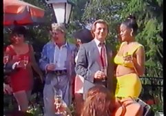 Chick rasiert die Muschi ihrer heisse sexfilme gratis Schlampe